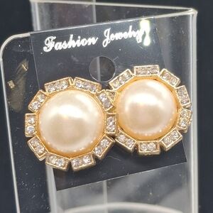 Faux pearl and rhinestone post back vintage earrings #18